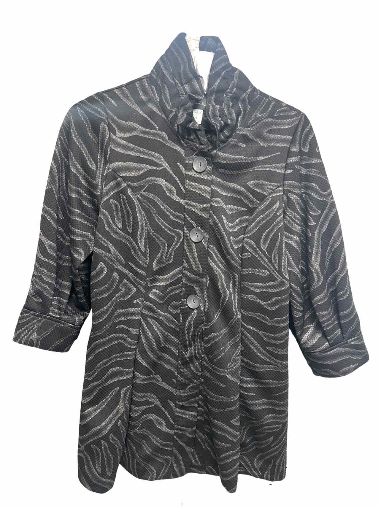 DAMEE INC. LAGENLOOK ART TO WEAR ZEBRA PRINT BUTTON-UP RUFFLE COLLAR SIZE: XL