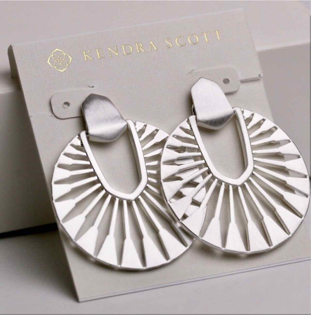 KENDRA SCOTT DIDI SUNBURST STATEMENT EARRINGS