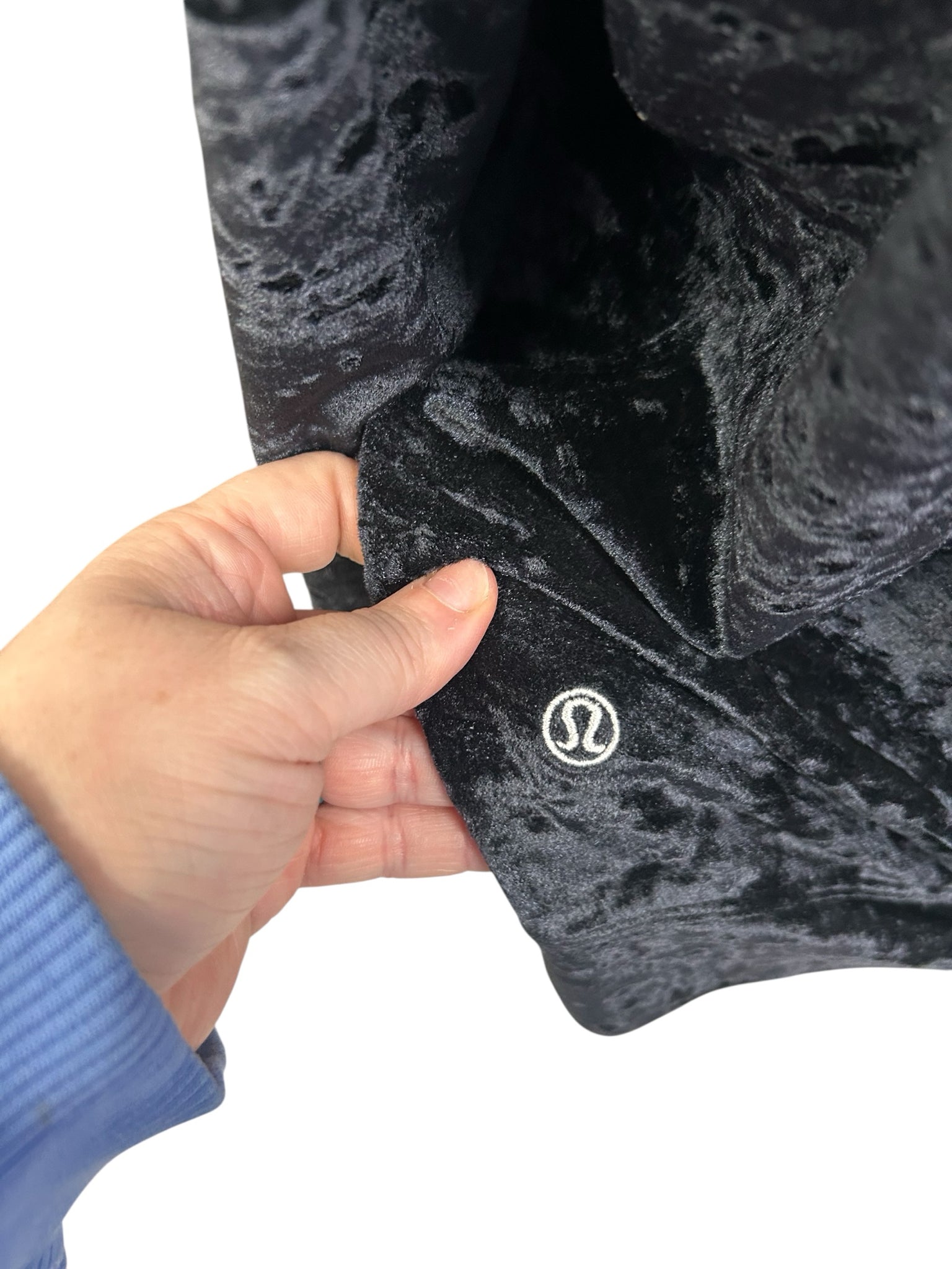 LULULEMON WARM DOWN CREWNECK CRUSHED VELVET LONG SLEEVE BLACK SIZE 10