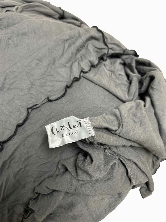 CHALET EMBROIDERED LS TOP SIZE: S