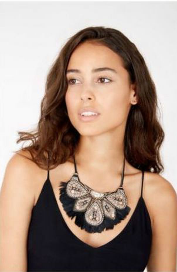 STELLA & DOT BLACK/ROSE GOLD CONSTANTINE FEATHER NECKLACE