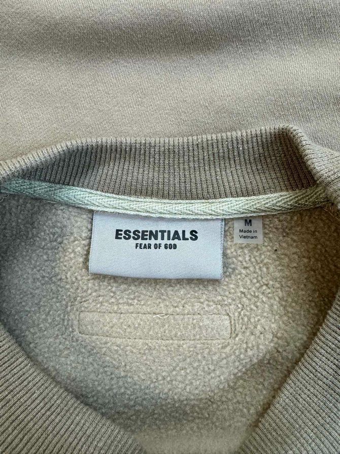 ESSENTIALS Size Medium TAUPE MTOP