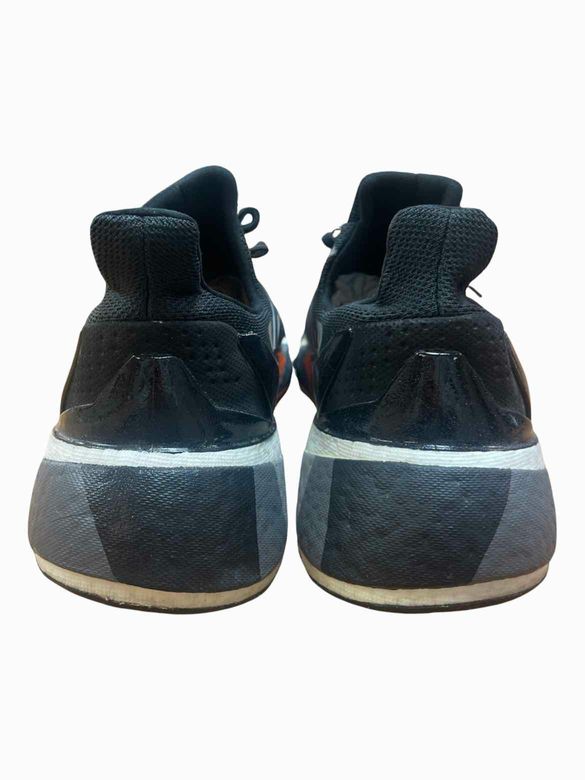 ADIDAS BLACK AND ORANGE ADIDAS SIZE 14