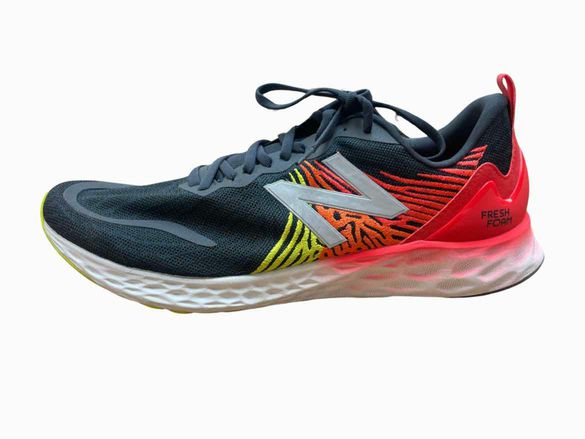 NEW BALANCE RED AND BLACK NEW BALANCE SIZE 14