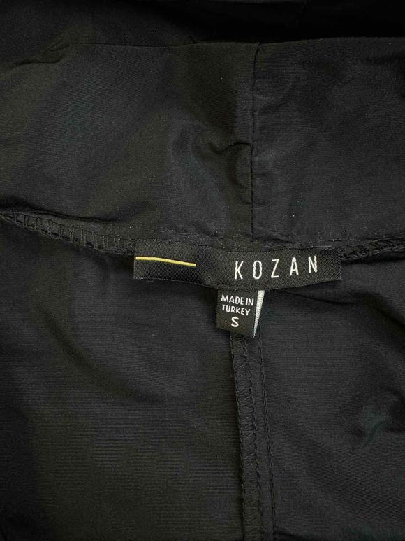 KOZAN FUNNEL NECK CRINKLE BLACK BOXY TOP SIZE S