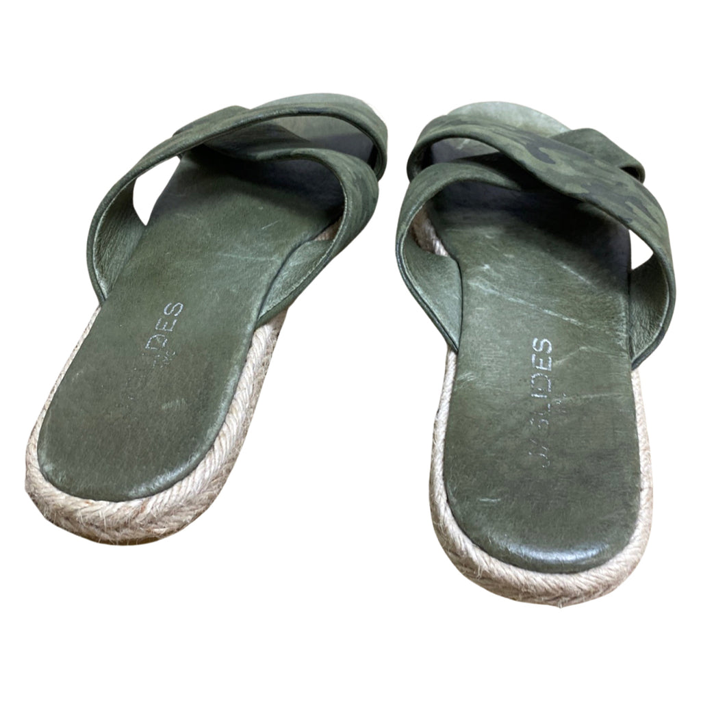 J SLIDES ARMY/CAMO GREEN REVA SANDALS SIZE 7