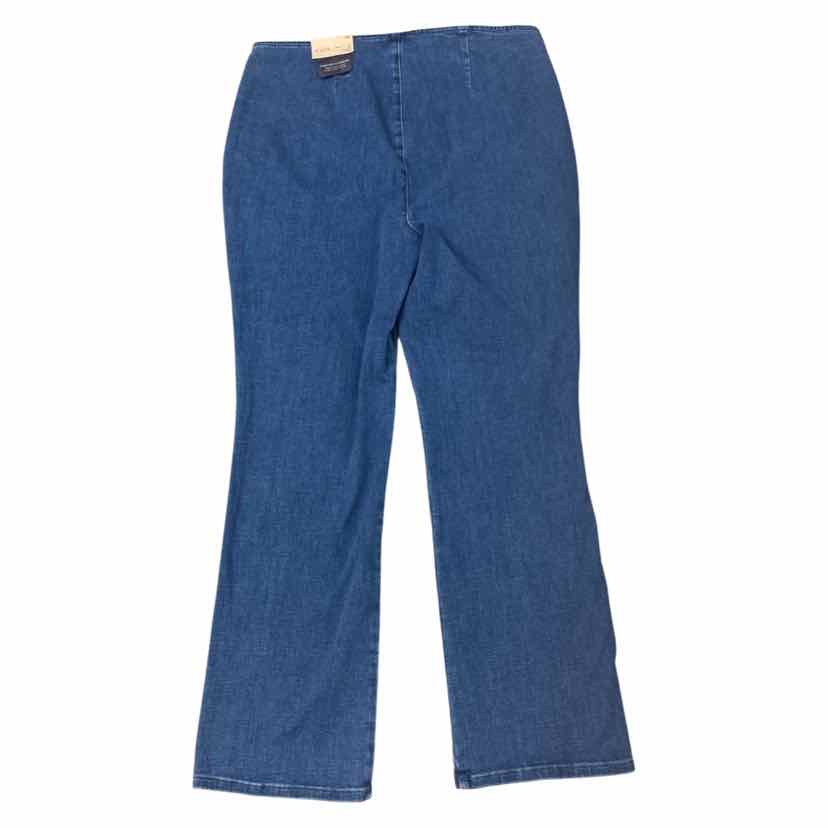 NWT! NYDJ FOREVER SLIMMING MARILYN STRAIGHT-LEG DENIM JEANS SIZE 18 PETITE