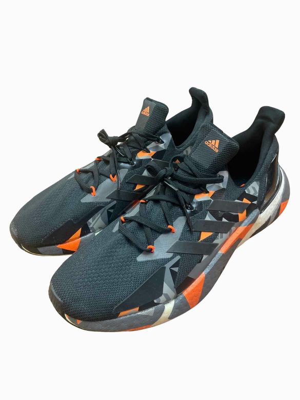 ADIDAS BLACK AND ORANGE ADIDAS SIZE 14