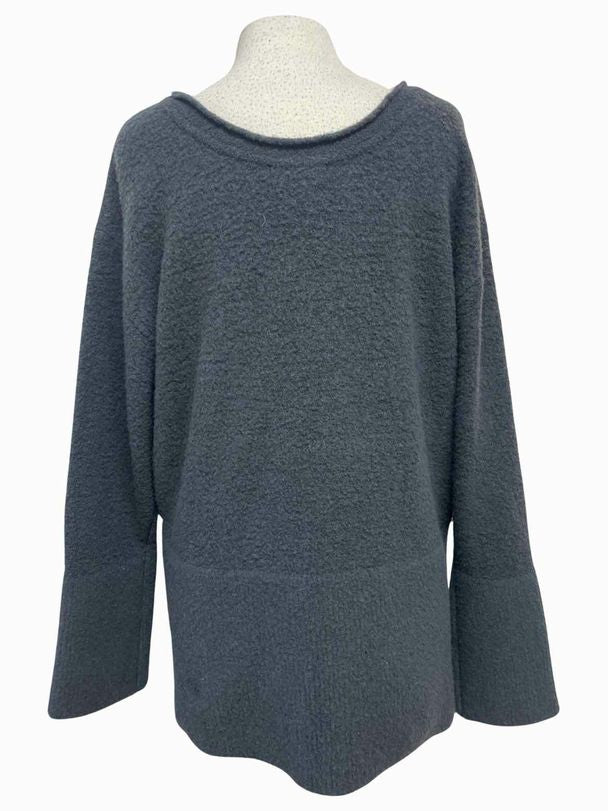 LOW CLASSIC NWT! OVERSIZED BOUCLE CHARCOAL SWEATER SIZE S