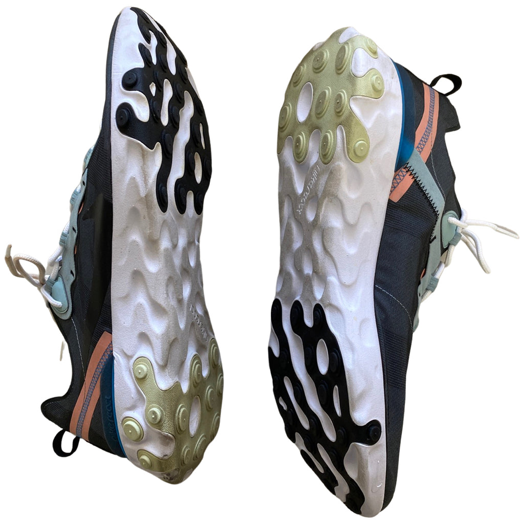 NIKE GRAY/PINK REACT ELEMENT 55 SNEAKERS SIZE 14