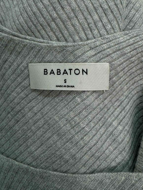 BABATON CROPPED GRAY SWEATER SIZE S