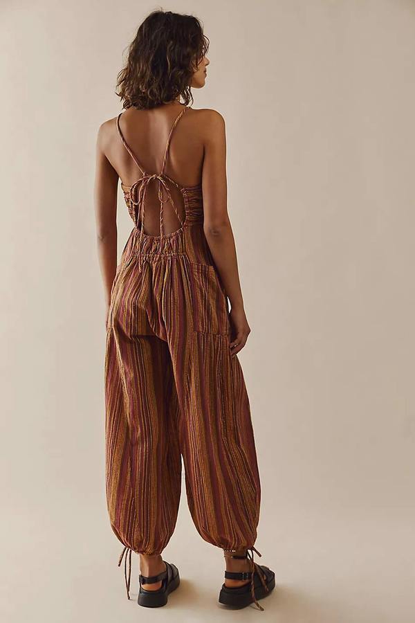 FREE PEOPLE NWT! SUNDAZE FOR SURFIN' TERRA COTTA JUMPSUIT SIZE M