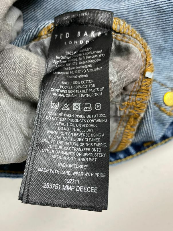 TED BAKER RELAXED DENIM JEANS SIZE 34