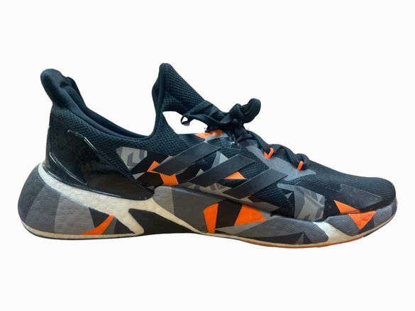 ADIDAS BLACK AND ORANGE ADIDAS SIZE 14