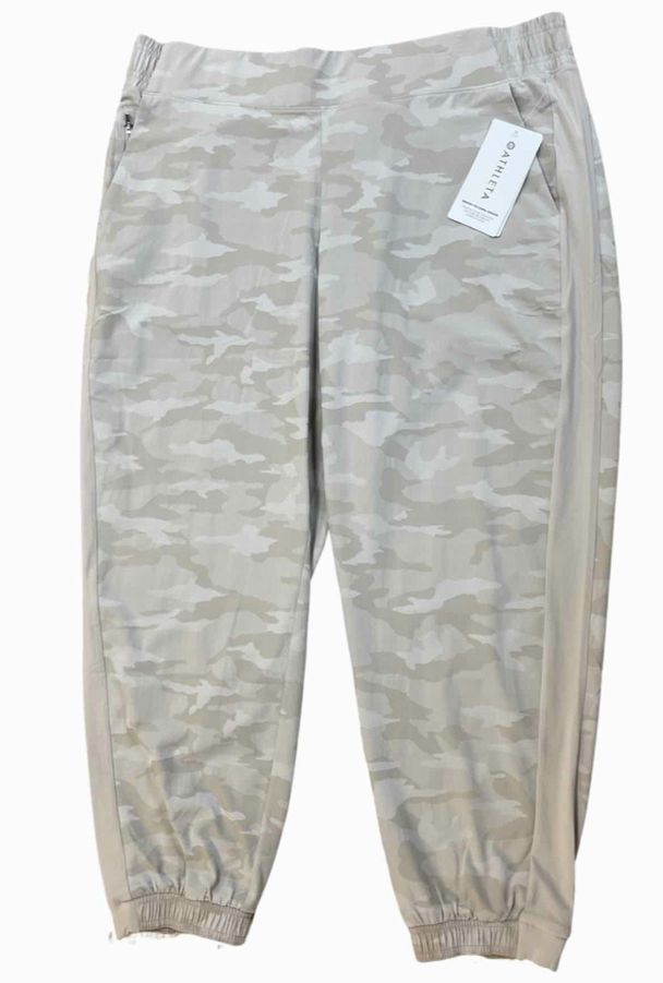 ATHLETA NWT! BROOKLYN CAMO BEIGE JOGGERS SIZE 18– WEARHOUSE CONSIGNMENT