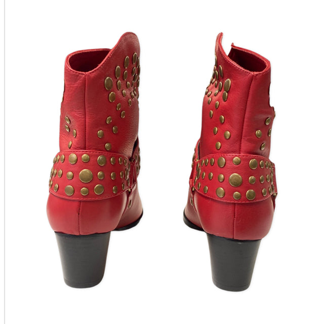 J RENEE NIB! RED  ADELLE LEATHER EMBELLISHED HEELED BOOTIES 8