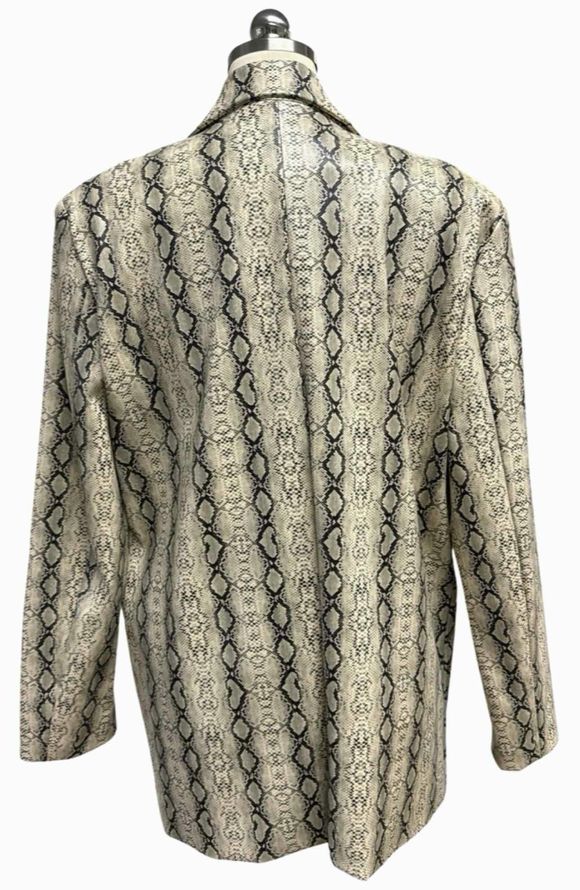 4TH & RECKLESS OVERSIZED CAMILLE SNAKE PRINT SNAKE PRINT BLAZER SIZE M
